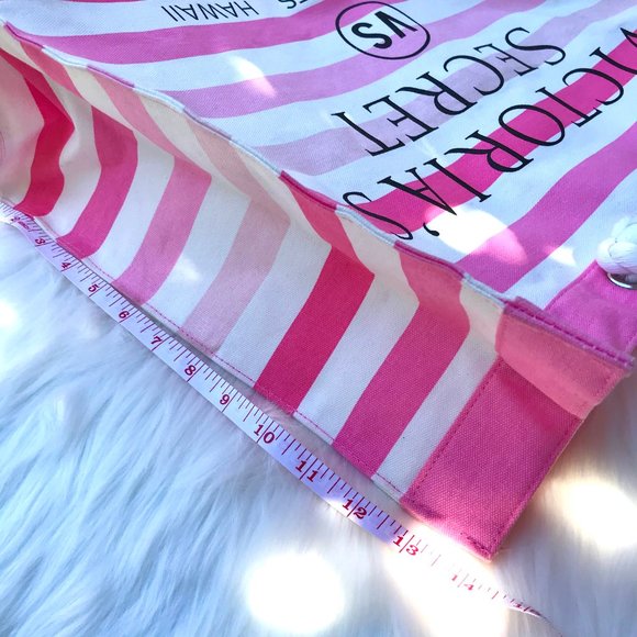 Victoria's Secret Tote Bag - Picture 9 of 9